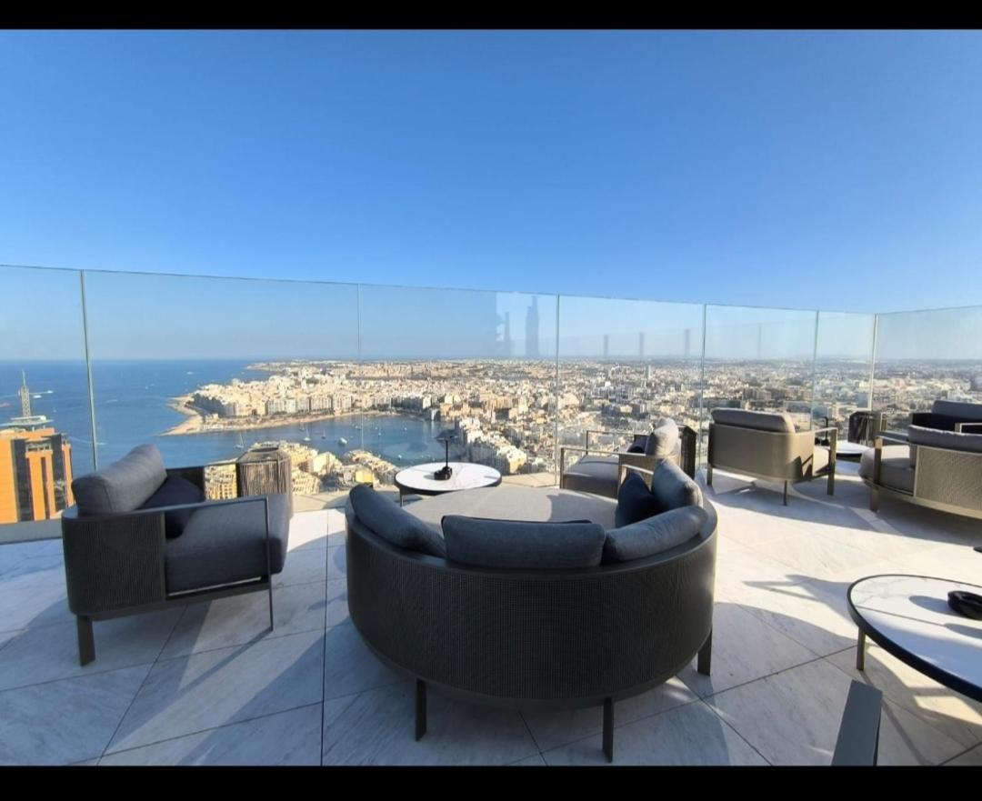 St Julian'S Mercury Tower 13Th Floor Studio Apartment In The Sky In Tallest Zaha Hadid Tower In Malta Saint Julian's Exterior photo